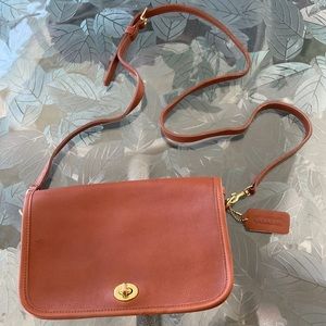Authentic Coach leather crossbody Bag